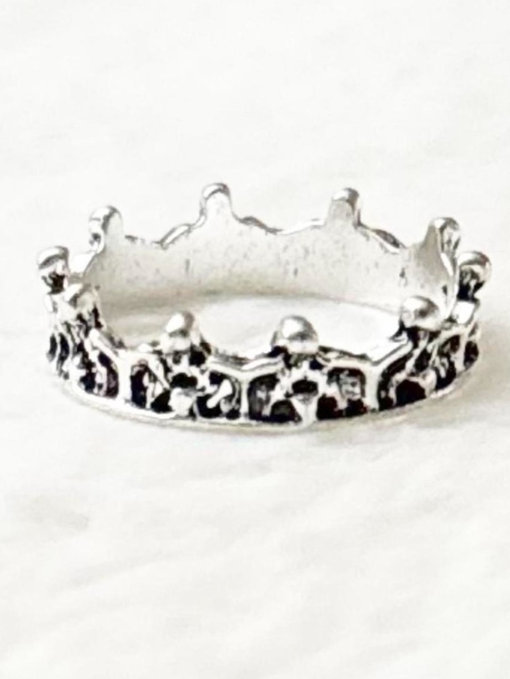 5/$15 🩷 MUST BUNDLE Silver Crown Ring - Ornate Band